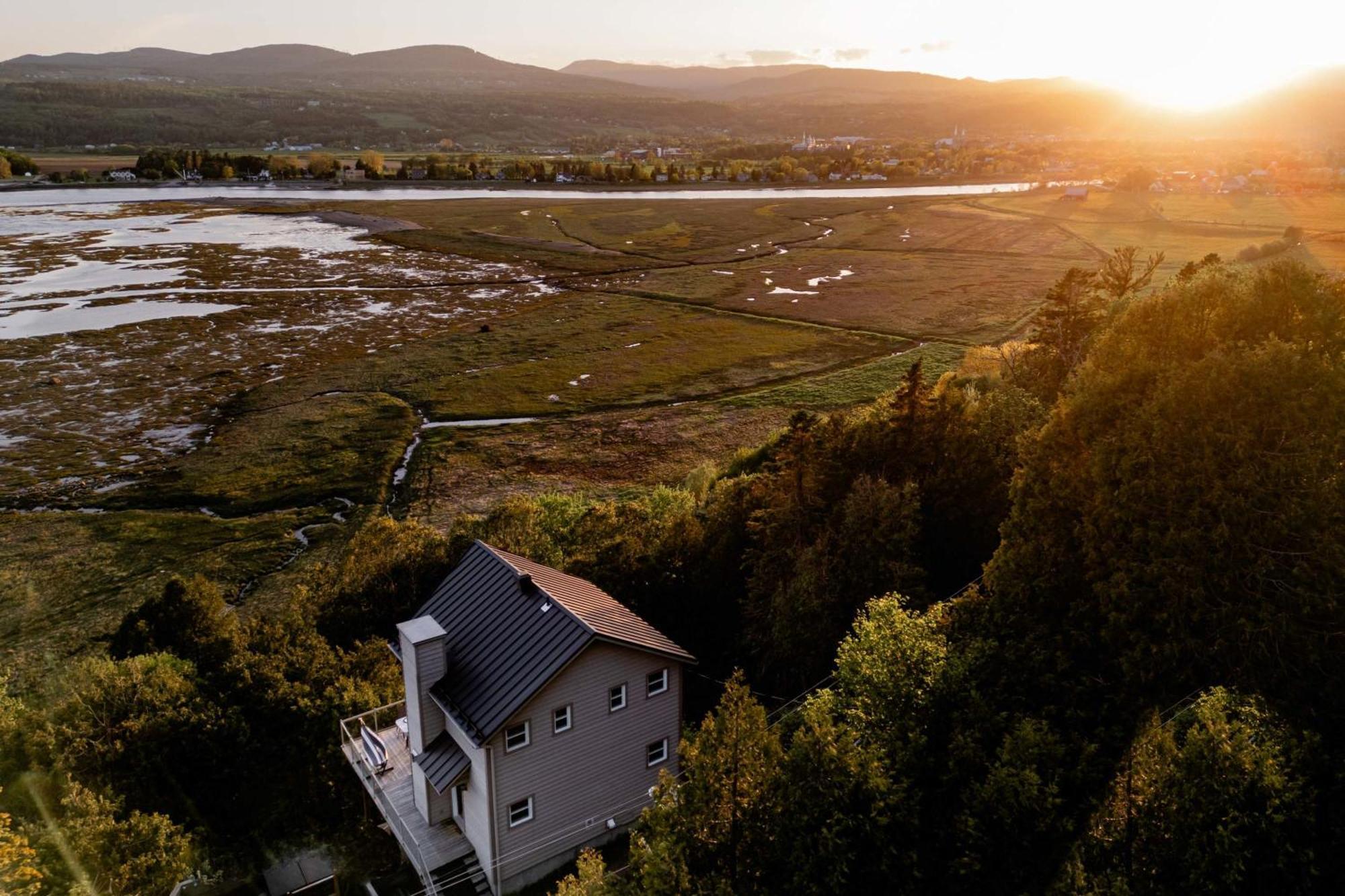 The Tides Of Charlevoix Villa Baie-Saint-Paul Exterior foto