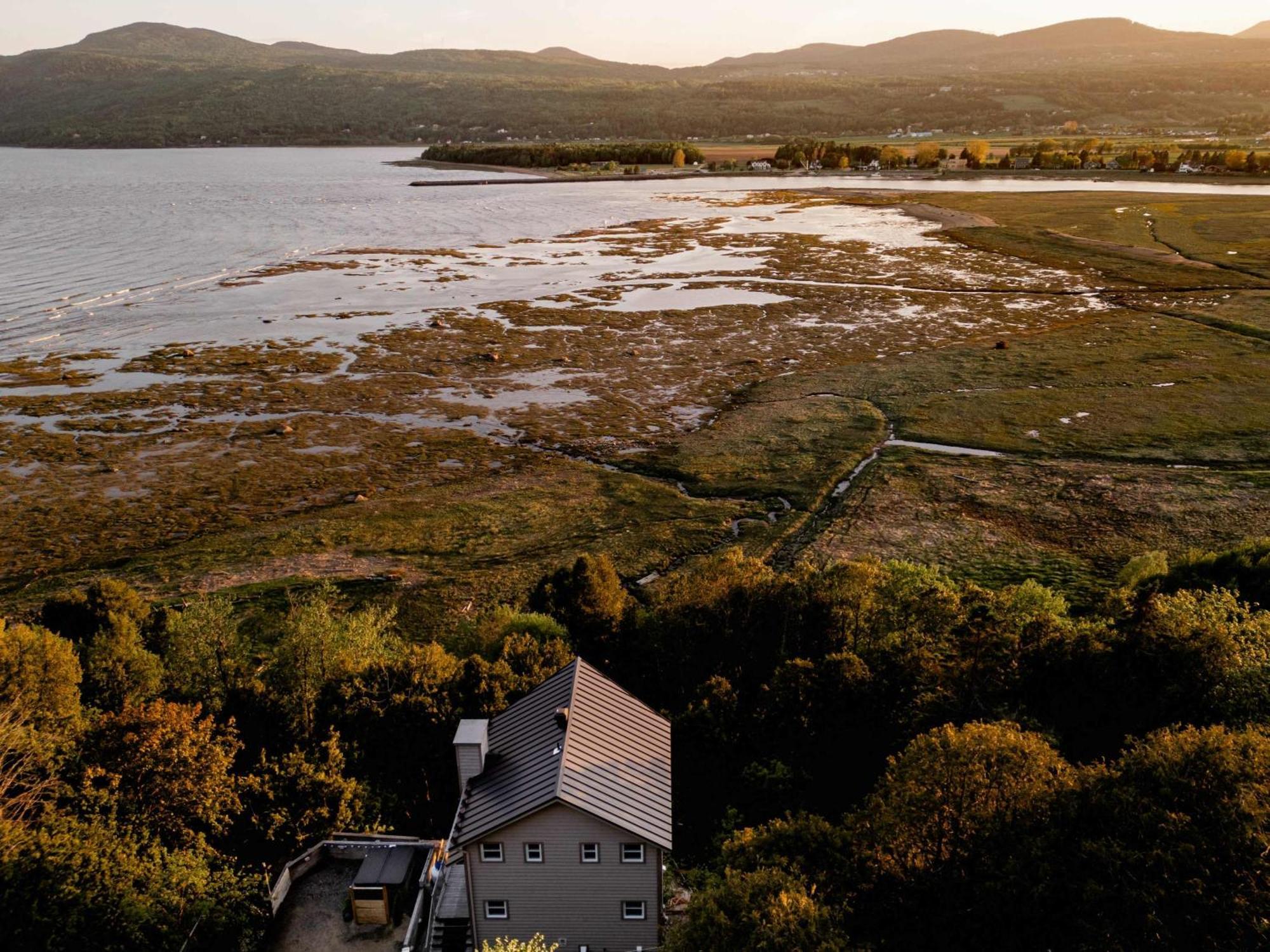 The Tides Of Charlevoix Villa Baie-Saint-Paul Exterior foto