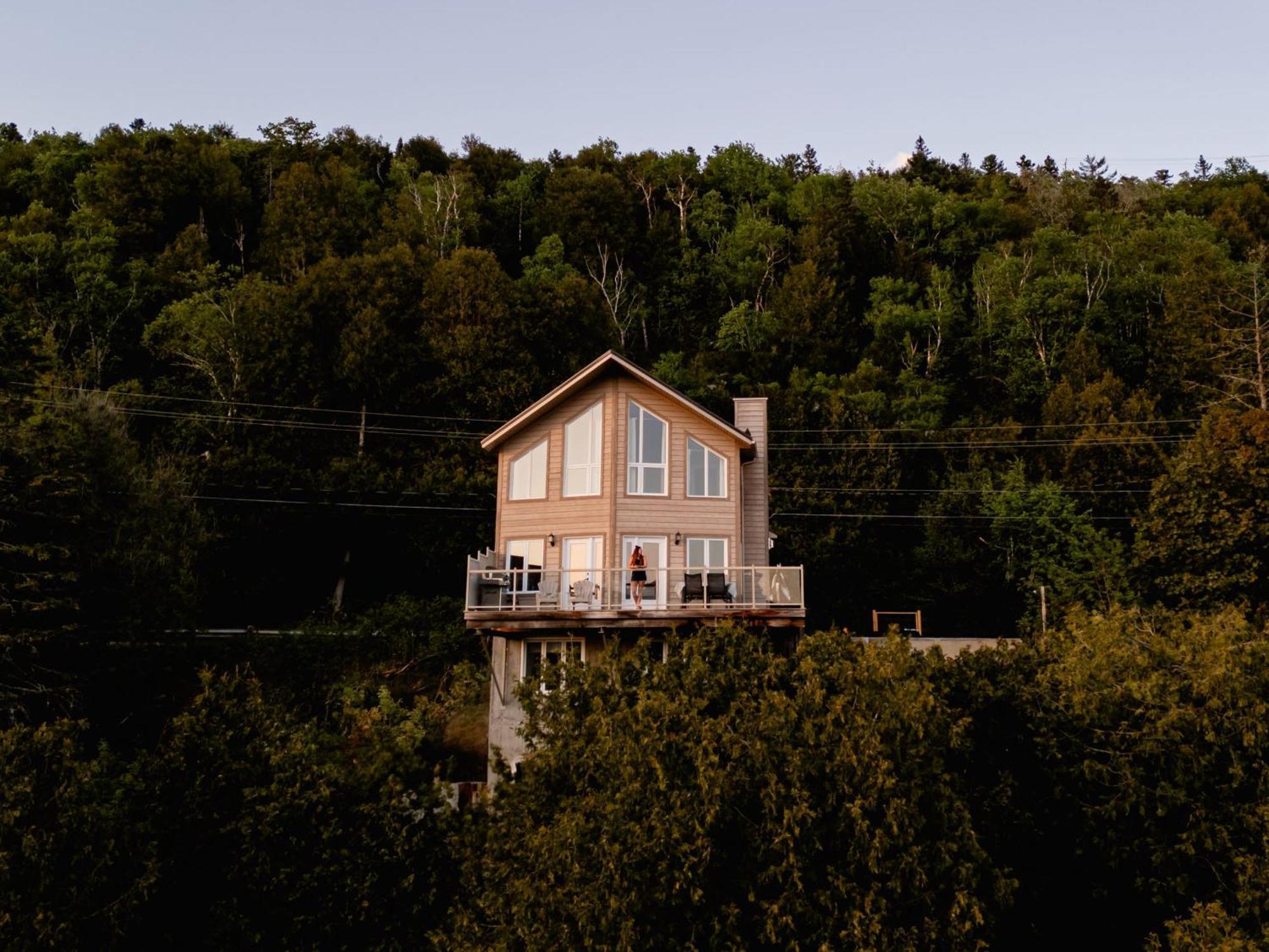 The Tides Of Charlevoix Villa Baie-Saint-Paul Exterior foto